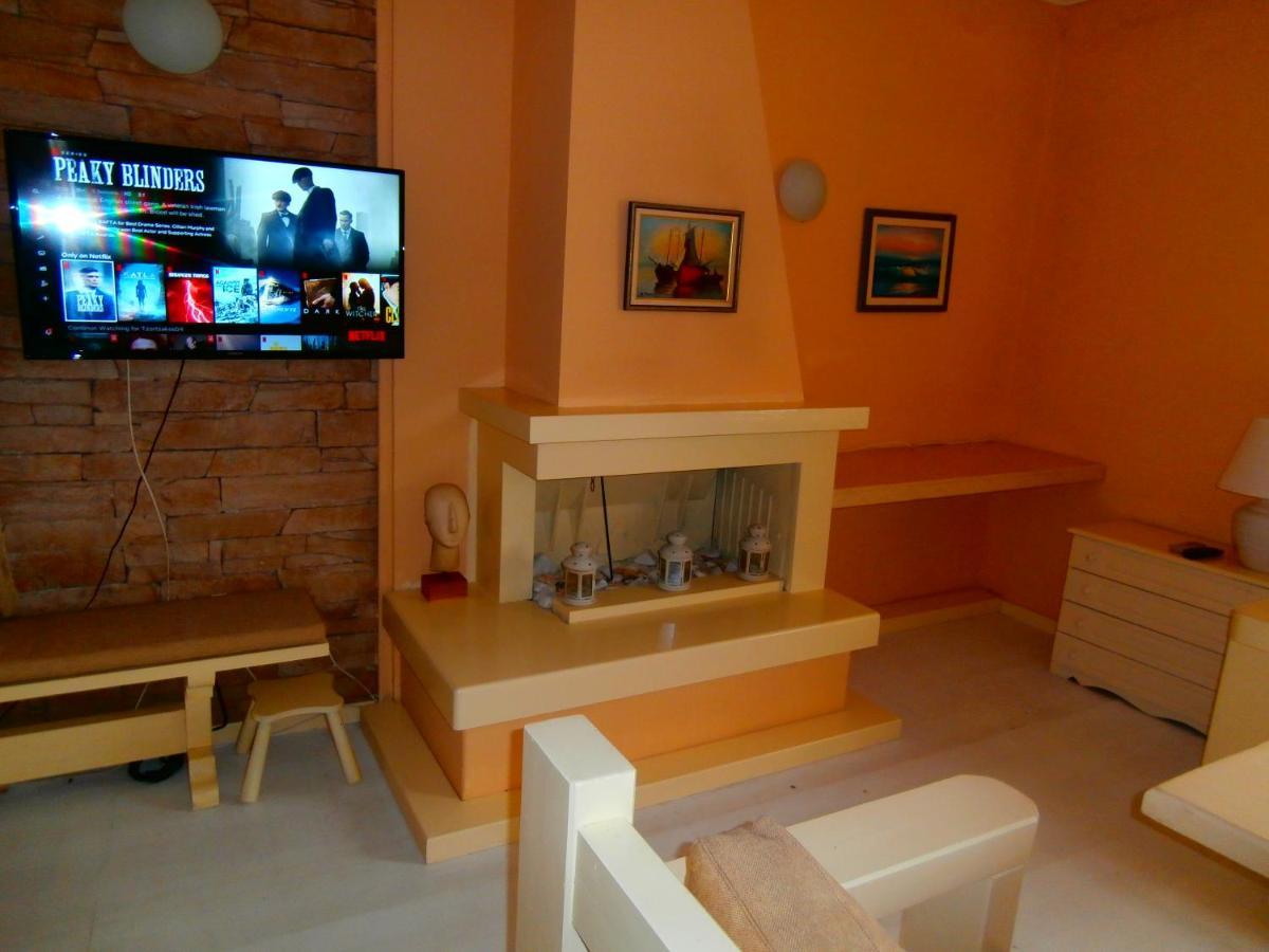Villa Tzortzakos By Holiday Homes Mavrovoúnion Dış mekan fotoğraf