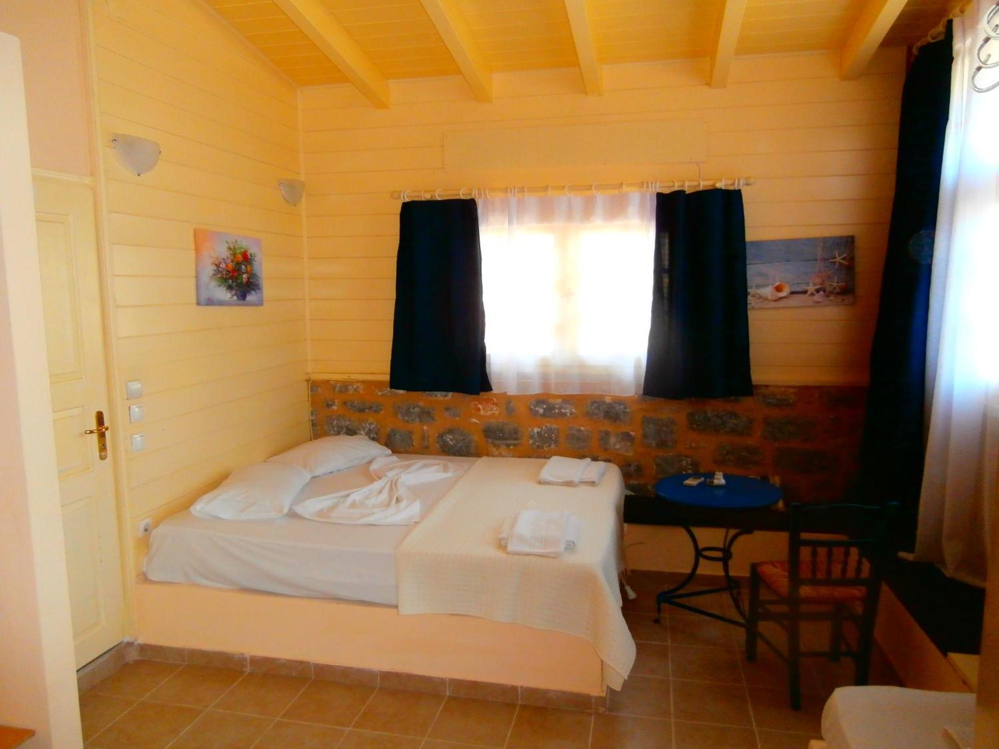 Villa Tzortzakos By Holiday Homes Mavrovoúnion Dış mekan fotoğraf