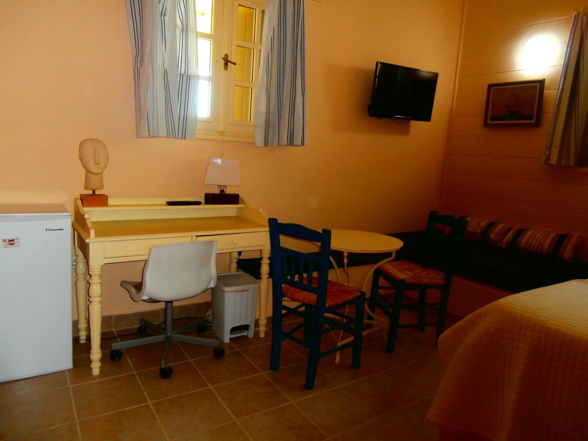 Villa Tzortzakos By Holiday Homes Mavrovoúnion Dış mekan fotoğraf